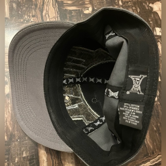 Never worn Tapout hat - Picture 2 of 2